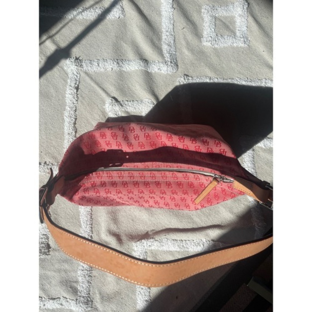 Vintage Dooney & Bourke Signature Monogram Shoulder Bag - Picture 10 of 12